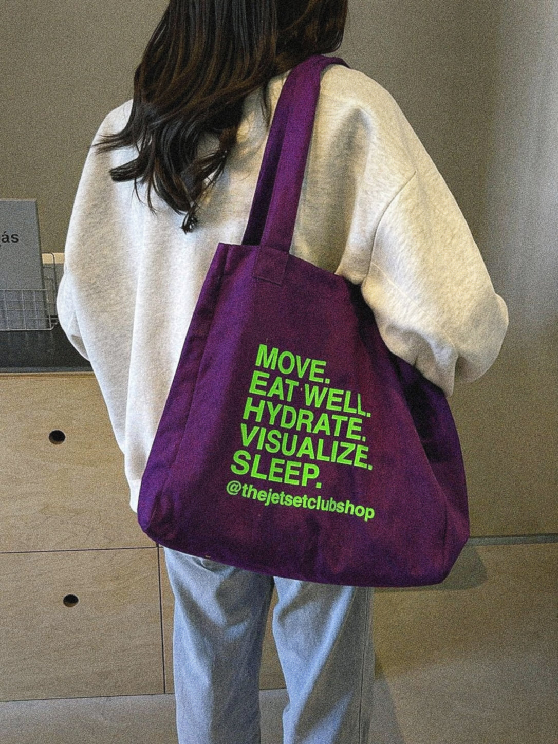 EAT WELL TOTE BAG