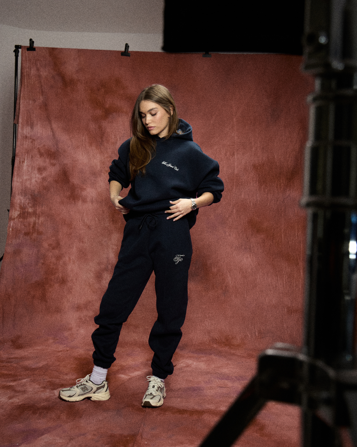 TIMELESS NAVY TRACKSUIT